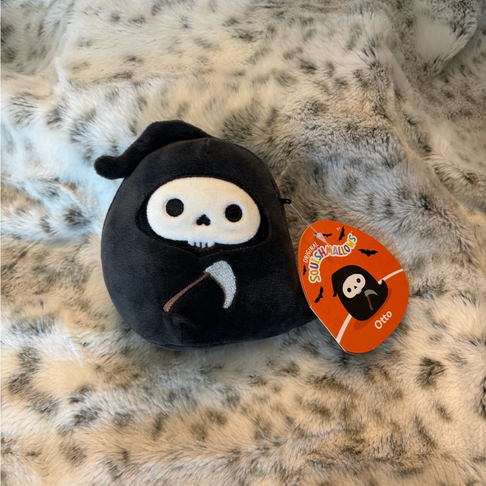 COPY-Otto Squishmallows